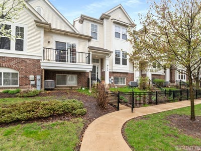 /international/us/508-grosvenor-lane-aurora-il-110107871328/