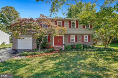 /international/us/9291-bayberry-ave-manassas-va-110120626173/