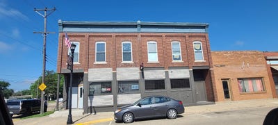 /international/us/200-n-washington-rochelle-il-110098979544/