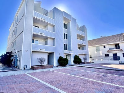 /international/us/1703-beach-terrace-longport-nj-110108298413/