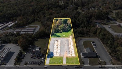 /international/us/4512-south-amherst-highway-madison-heights-va-110096590488/