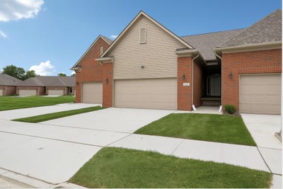/international/us/48854-birmingham-drive-chesterfield-mi-110106753539/
