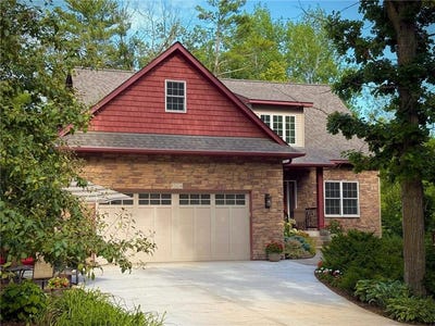 /international/us/15324-61st-avenue-milaca-mn-110098693659/