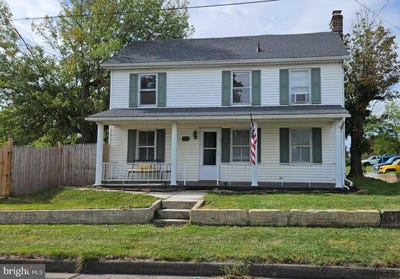 /international/us/446-buchanan-trail-w-greencastle-pa-110110365688/