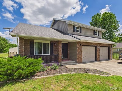 /international/us/22200-reliable-road-waynesville-mo-110107870349/