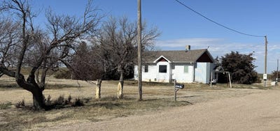 /international/us/2324-w-road-10-s-hoxie-ks-110106183850/