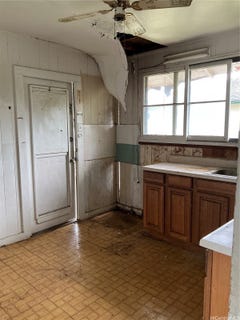 /international/us/1915-california-avenue-wahiawa-hi-110101026431/