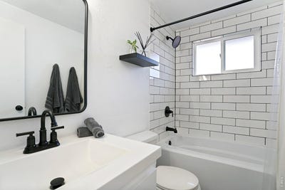 /international/us/2327-w-18th-st-loveland-co-110108709697/