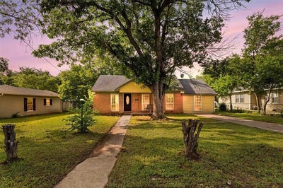 /international/us/1126-w-7th-street-mcgregor-tx-110101027349/
