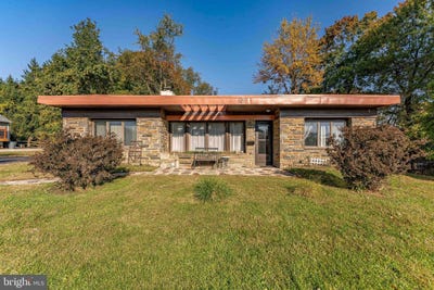 /international/us/107-broadview-road-springfield-pa-110120917811/