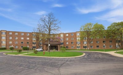 /international/us/1880-bonnie-lane-hoffman-estates-il-110108913745/