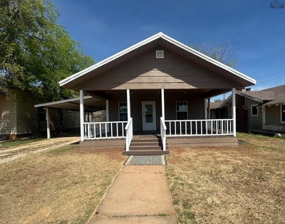 /international/us/203-w-highland-avenue-electra-tx-110106953331/