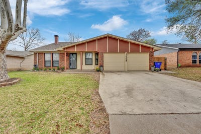 /international/us/1008-kay-lynn-street-mansfield-tx-110106315214/