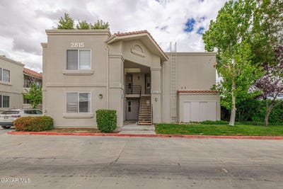 /international/us/2815-w-avenue-k12-lancaster-ca-110108233353/
