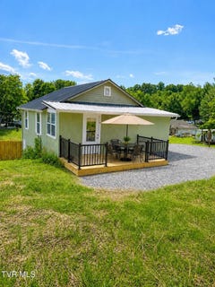 /international/us/2132-5th-street-bristol-tn-110108444577/