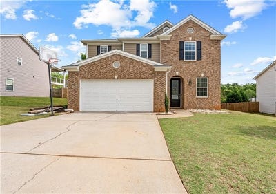 /international/us/145-paxton-place-newnan-ga-110108381978/