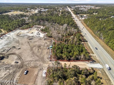 /international/us/1-54-acres-u-s-highway-17-holly-ridge-nc-110097910146/?lang=en