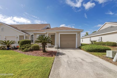 /international/us/3123-meadow-street-lynn-haven-fl-110105111695/
