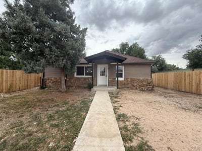 /international/us/414-e-5th-st-walsenburg-co-110101137838/