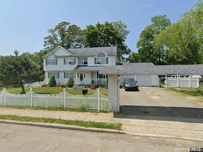 /international/us/1728-n-gardiner-drive-bay-shore-ny-110096115068/