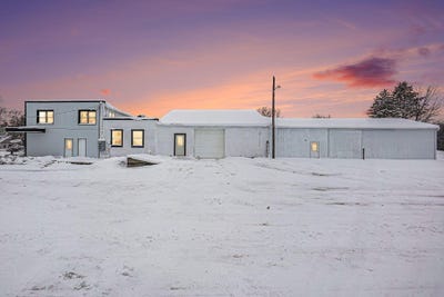 /international/us/5484-s-warner-avenue-fremont-mi-110105267244/