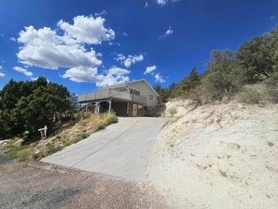 /international/us/207-e-red-hill-rd-central-ut-110108448986/
