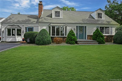 /international/us/130-tasker-lane-greenport-ny-110107505375/