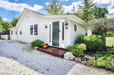 /international/us/259-ne-river-road-lake-milton-oh-110110165573/