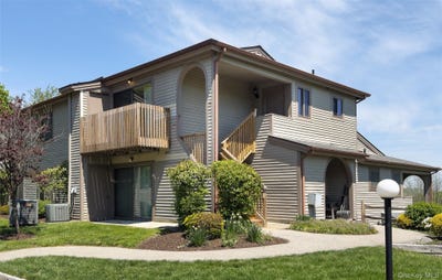 /international/us/84-scenic-view-yorktown-heights-ny-110107879274/