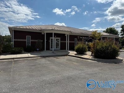 /international/us/235-portal-lane-madison-al-110103287754/
