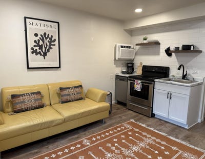 /international/us/514-e-mifflin-street-madison-wi-110091407434/