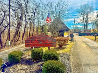 /international/us/145-state-park-road-jamestown-ky-110106172277/
