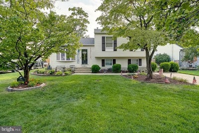 /international/us/830-powell-street-gloucester-city-nj-110101449976/?lang=id