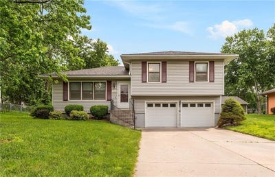/international/us/412-creach-drive-warrensburg-mo-110108253057/