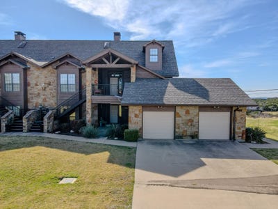 /international/us/1204-eagle-point-graford-tx-110105961975/