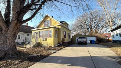 /international/us/34-s-terrace-n-fargo-nd-110104780646/