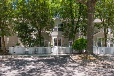 /international/us/5813-wrightsville-avenue-wilmington-nc-110108206195/
