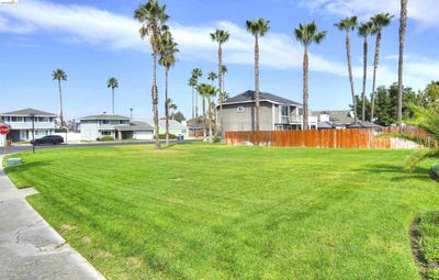 /international/us/1609-willow-lake-rd-discovery-bay-ca-110108073204/