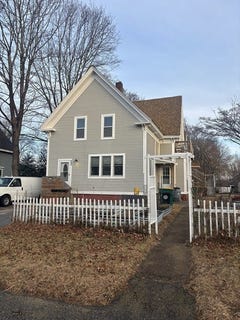/international/us/111-division-st-north-attleboro-ma-110106528370/