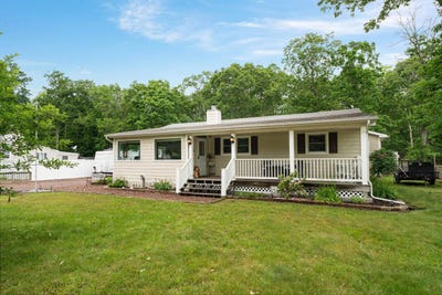 /international/us/22-rita-avenue-cape-may-court-house-nj-110108409036/