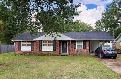 /international/us/1113-spears-street-west-memphis-ar-110101096639/