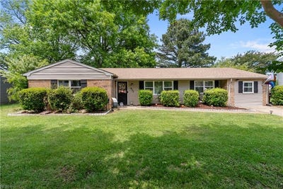 /international/us/832-parapet-road-chesapeake-va-110109117853/