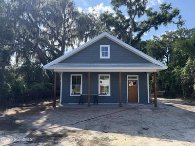 /international/us/807-elbert-street-darien-ga-110106497959/