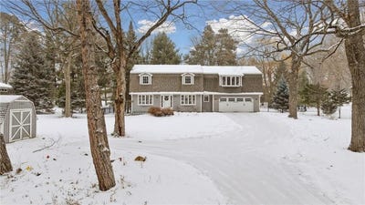 /international/us/2650-kelly-avenue-orono-mn-110105048323/