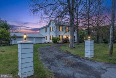 /international/us/7051-winchester-grade-road-berkeley-springs-wv-110108065405/