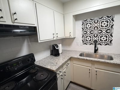 /international/us/1342-28th-street-birmingham-al-110102561578/