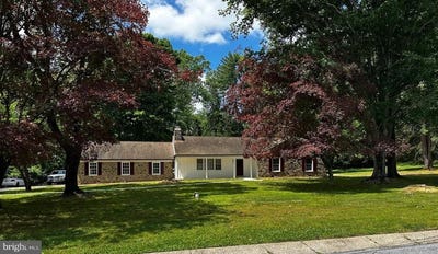 /international/us/4-smedley-drive-newtown-square-pa-110108735526/