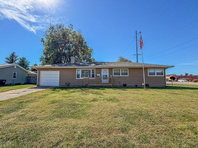 /international/us/420-w-pierce-avenue-charleston-il-110120053353/