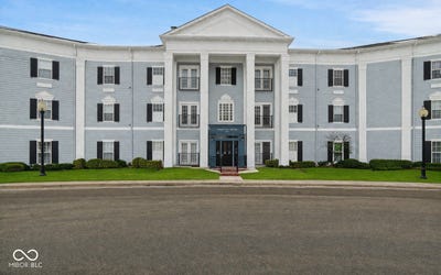/international/us/12926-university-crescent-carmel-in-110104273836/