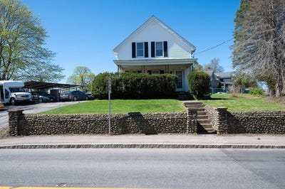/international/us/80-maple-st-spencer-ma-110107800249/
